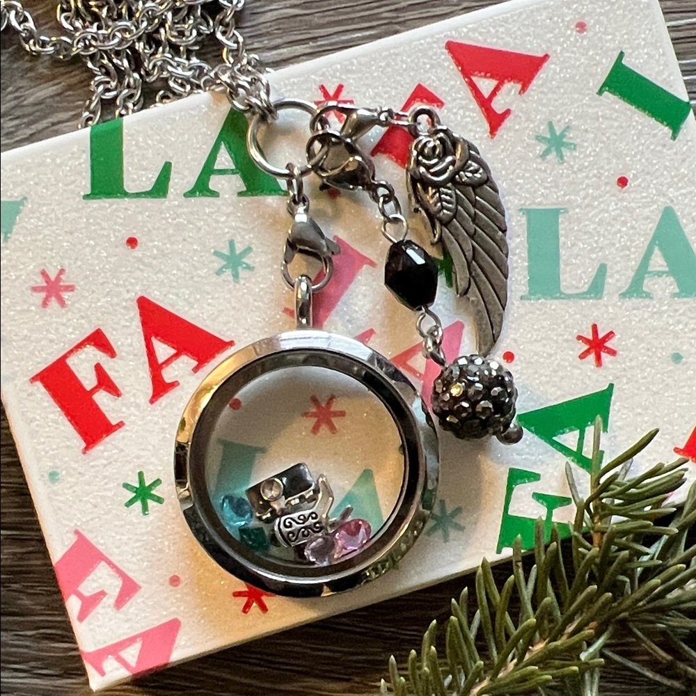 Silver-tone floating locket LONG necklace with various charms inside! LIKE NEW!